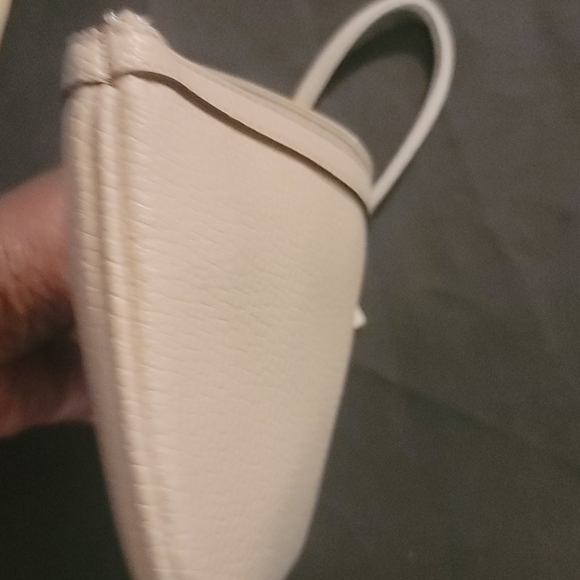 Large Wristlet - Picture 6 of 8